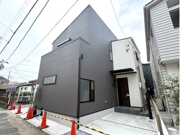 神奈川県茅ヶ崎市南湖３丁目の新築戸建