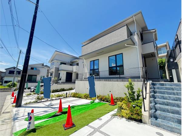 神奈川県藤沢市並木台１丁目の新築戸建