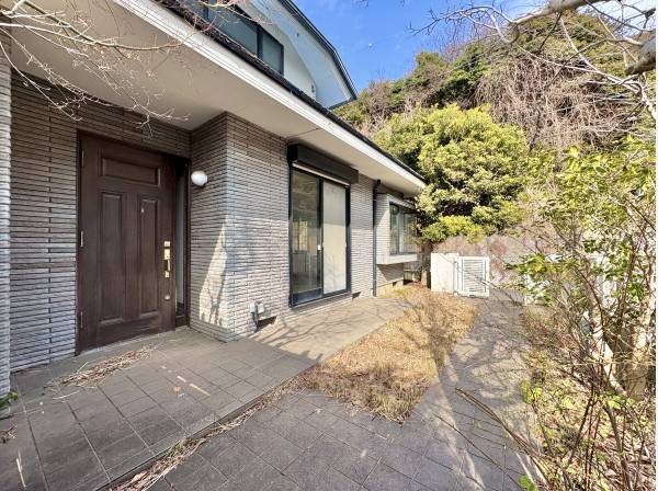 神奈川県鎌倉市腰越の中古戸建