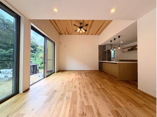 神奈川県鎌倉市梶原３丁目の新築戸建
