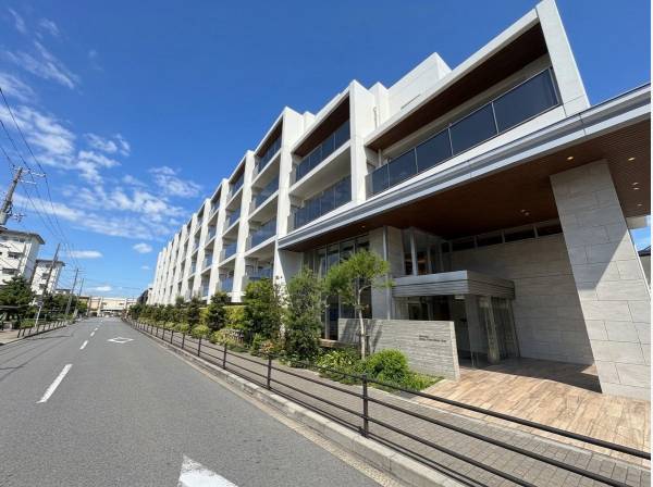 神奈川県藤沢市辻堂西海岸２丁目のマンション