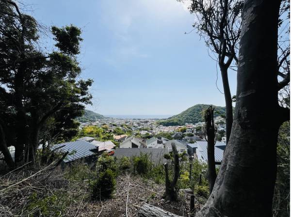 神奈川県三浦郡葉山町一色の土地