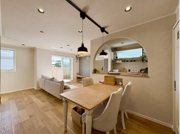 神奈川県茅ヶ崎市本村１丁目の新築戸建