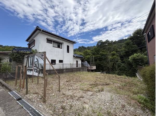 神奈川県三浦郡葉山町下山口の土地