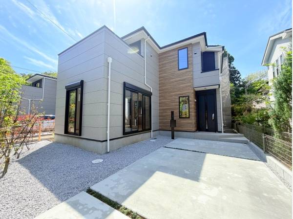 神奈川県鎌倉市梶原３丁目の新築戸建