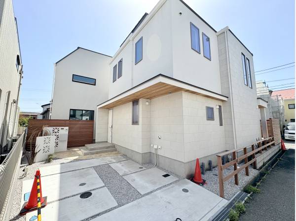 神奈川県茅ヶ崎市浜竹４丁目の新築戸建