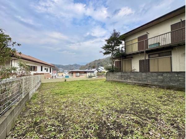 神奈川県三浦郡葉山町一色の土地