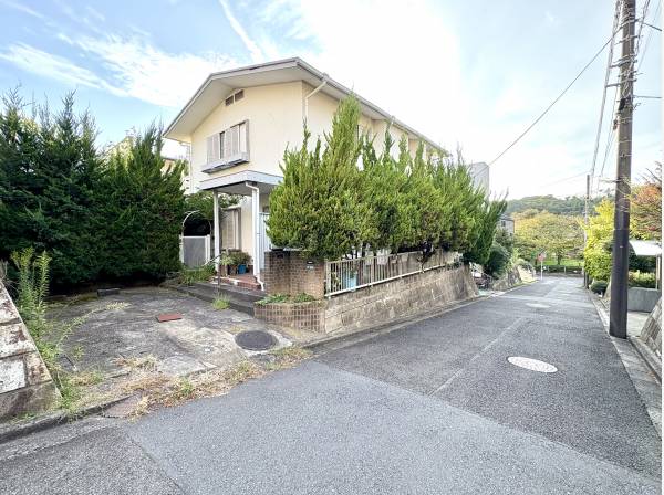 神奈川県鎌倉市七里ガ浜東４丁目の土地
