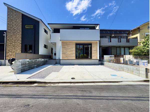 神奈川県藤沢市片瀬４丁目の新築戸建