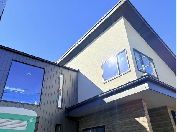 神奈川県藤沢市鵠沼海岸３丁目の新築戸建