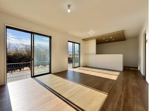 神奈川県中郡大磯町国府本郷の新築戸建