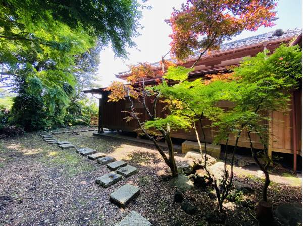 神奈川県三浦郡葉山町下山口の中古戸建