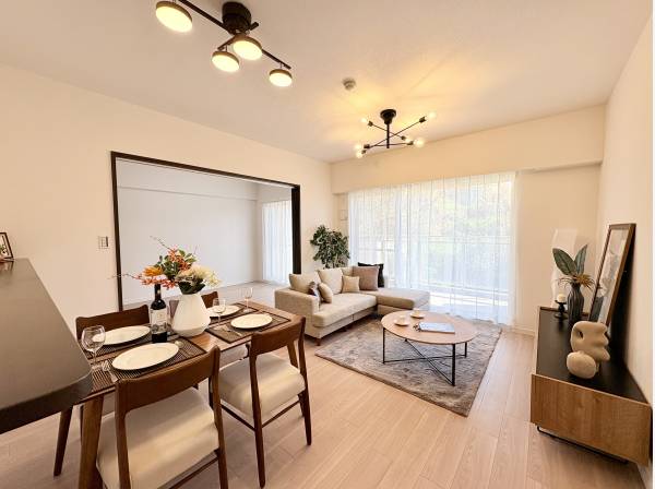 神奈川県鎌倉市七里ガ浜東２丁目のマンション