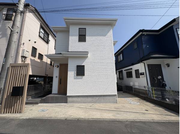 神奈川県三浦郡葉山町一色の中古戸建