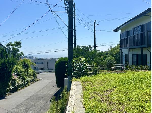 神奈川県三浦郡葉山町堀内の土地
