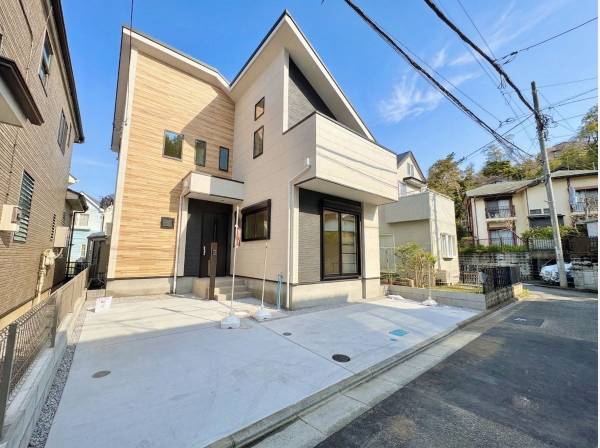 神奈川県藤沢市片瀬１丁目の新築戸建
