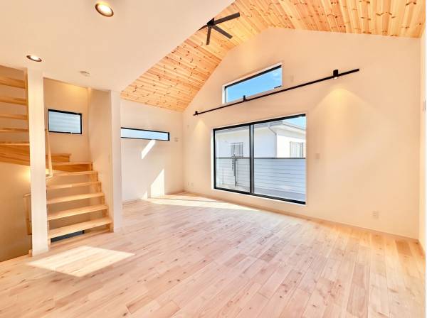 神奈川県藤沢市弥勒寺３丁目の新築戸建