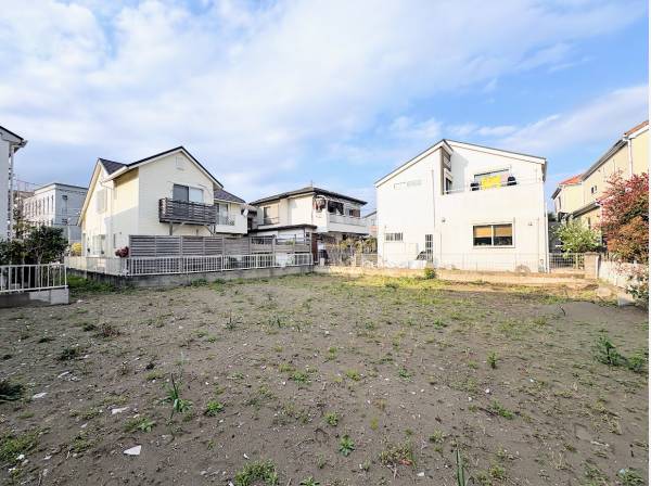 日当りの良い開放的な立地