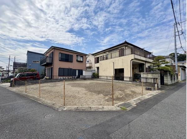 神奈川県逗子市桜山４丁目の土地