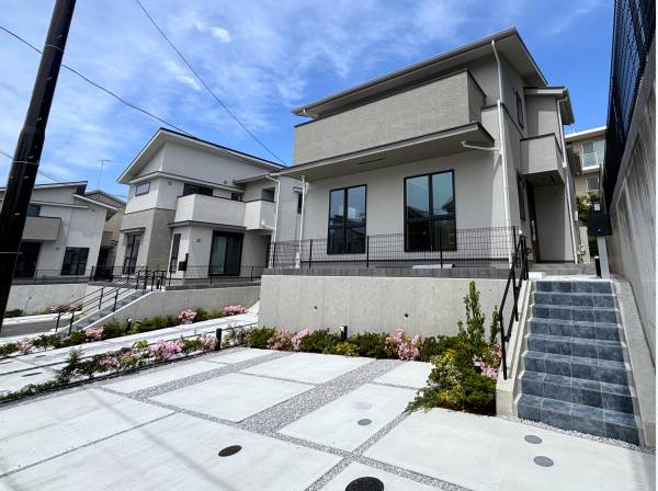 神奈川県藤沢市並木台１丁目の新築戸建