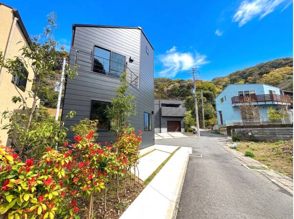 神奈川県三浦郡葉山町堀内の新築戸建