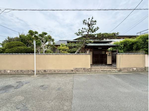 神奈川県鎌倉市七里ガ浜東２丁目の中古戸建