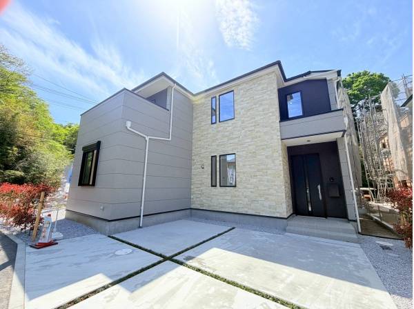 神奈川県鎌倉市梶原３丁目の新築戸建