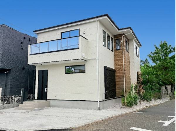 神奈川県藤沢市鵠沼藤が谷３丁目の新築戸建