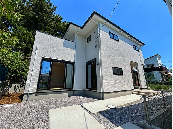 神奈川県平塚市黒部丘の新築戸建