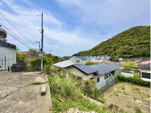 神奈川県三浦郡葉山町一色の土地