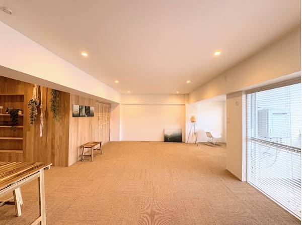 神奈川県三浦郡葉山町一色のマンション