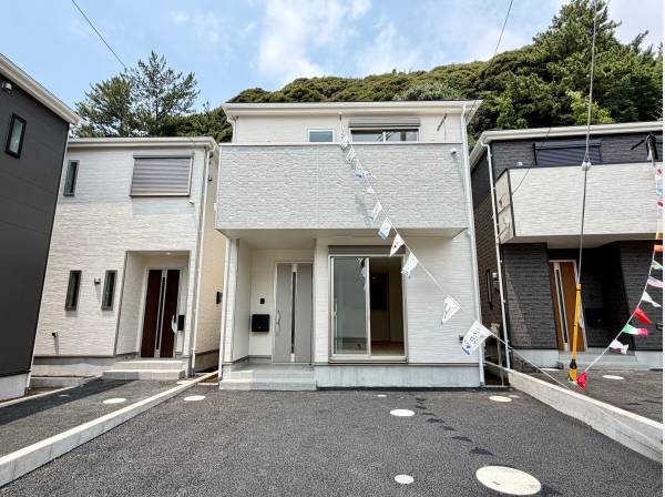 神奈川県藤沢市城南２丁目の新築戸建