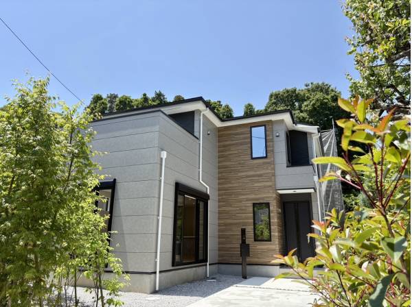 神奈川県鎌倉市梶原３丁目の新築戸建