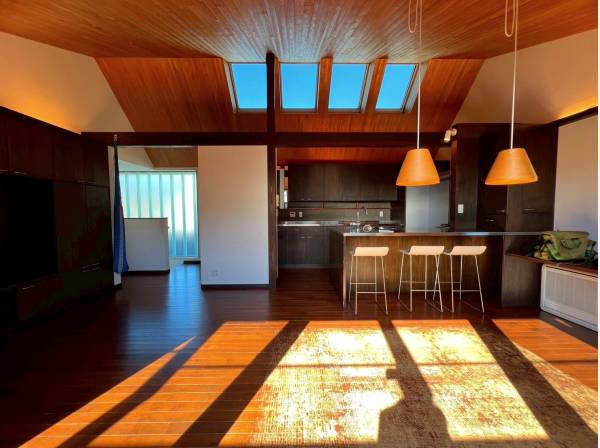 神奈川県鎌倉市佐助１丁目の中古戸建