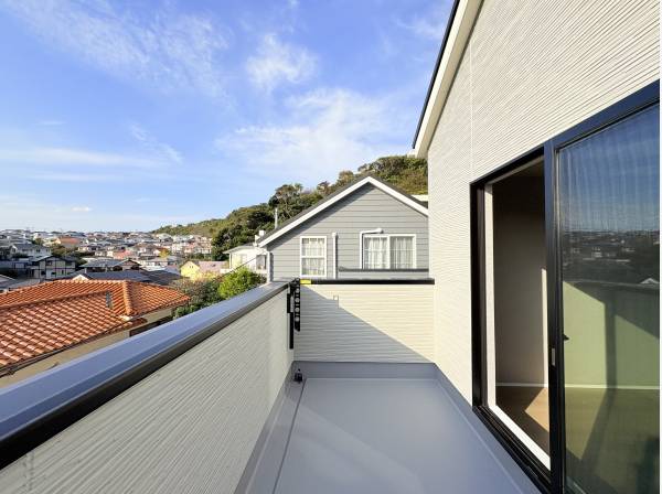 神奈川県鎌倉市稲村ガ崎５丁目の新築戸建