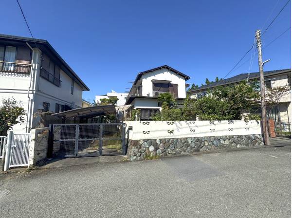 神奈川県茅ヶ崎市浜竹４丁目の土地