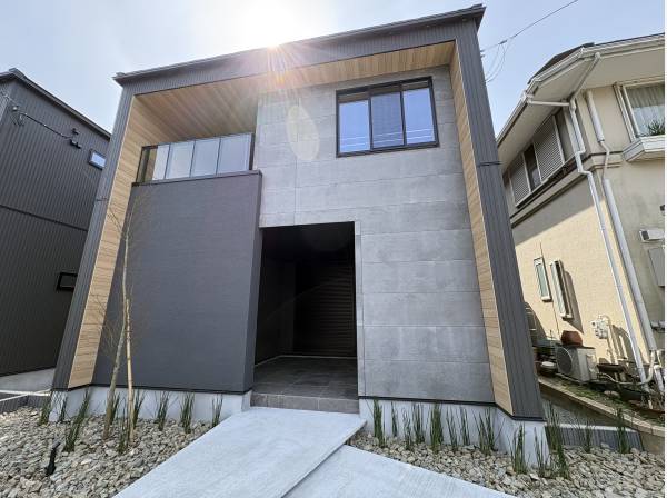 神奈川県鎌倉市鎌倉山４丁目の新築戸建