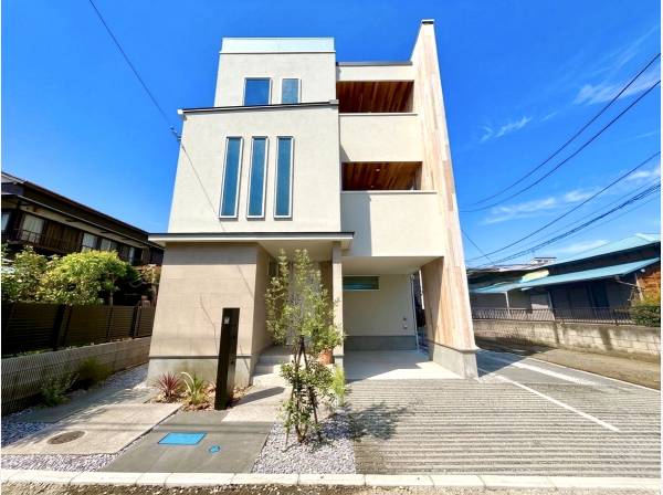 神奈川県鎌倉市腰越３丁目の新築戸建