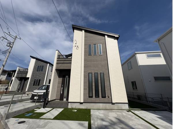 神奈川県藤沢市辻堂元町２丁目の新築戸建