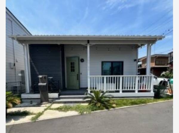 神奈川県茅ヶ崎市西久保の中古戸建