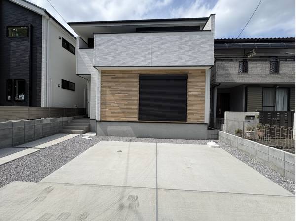 神奈川県藤沢市片瀬４丁目の新築戸建