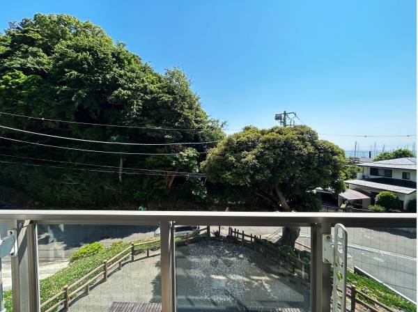 神奈川県三浦郡葉山町堀内のマンション