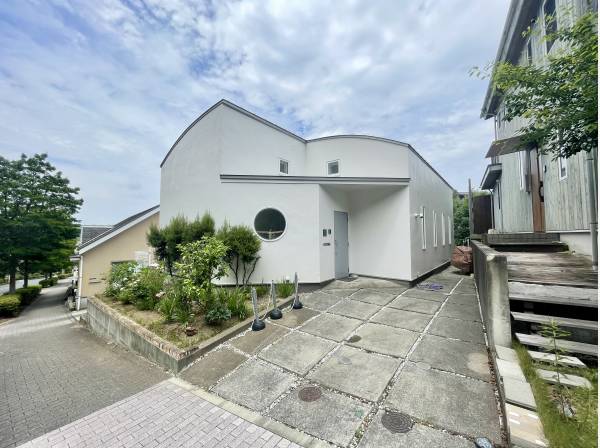 神奈川県逗子市桜山５丁目の中古戸建