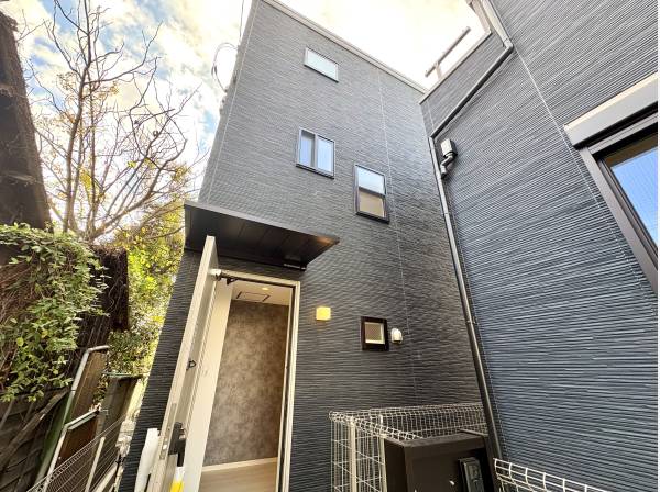 神奈川県藤沢市羽鳥４丁目の新築戸建