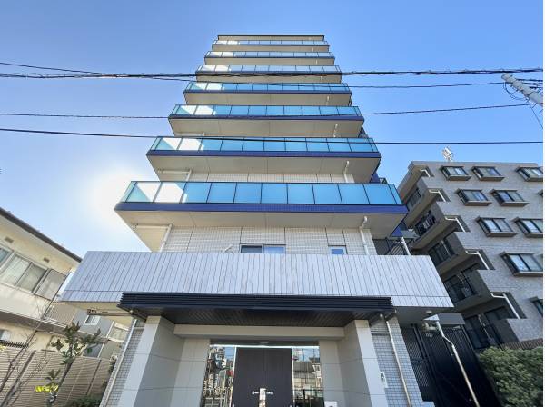神奈川県藤沢市片瀬海岸２丁目のマンション