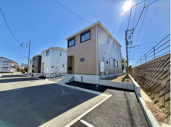 神奈川県茅ヶ崎市柳島２丁目の新築戸建