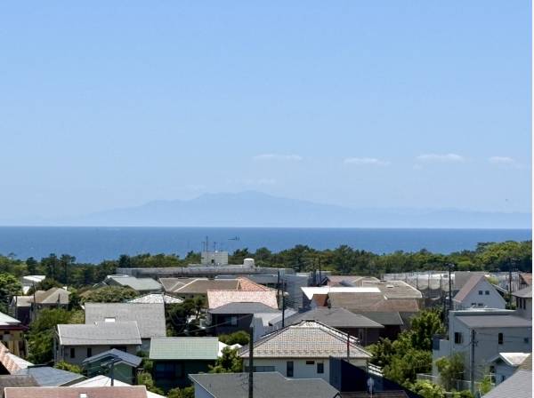 神奈川県三浦郡葉山町一色のマンション