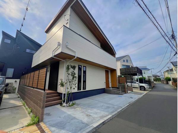 駐車も楽々可能です