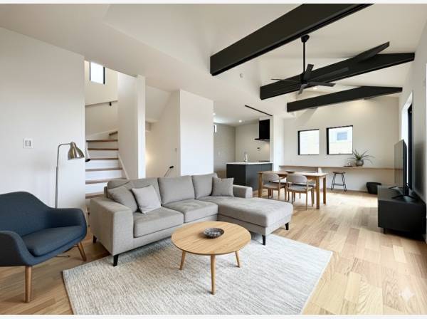 神奈川県茅ヶ崎市浜竹４丁目の新築戸建