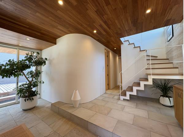 神奈川県鎌倉市腰越１丁目の新築戸建